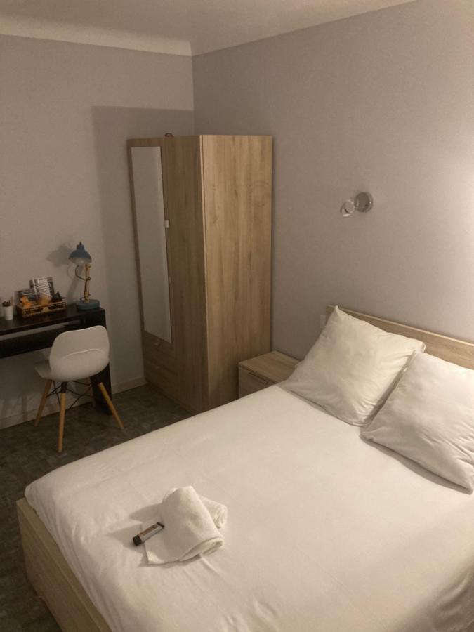 Hotel De La Foret 2*